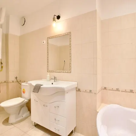 Budget By Hi5- Akacfa Street Apartmán