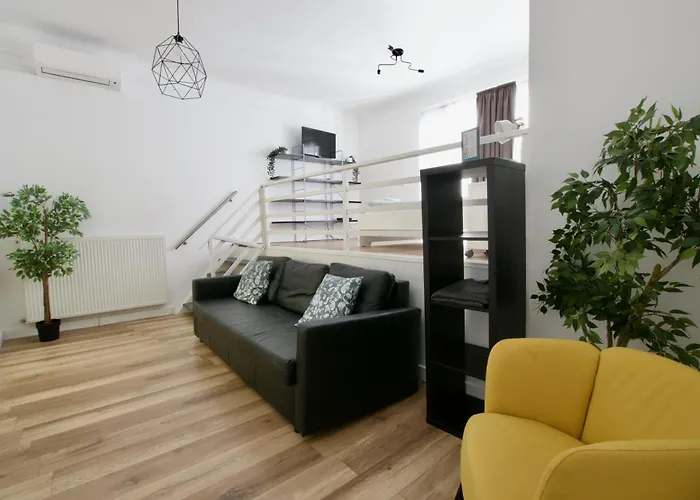 Budget By Hi5- Akacfa Street Lägenhet Budapest